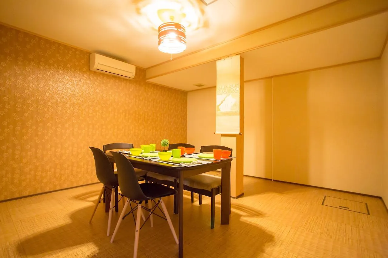 Apapane Nijo Guest House 교토 일본